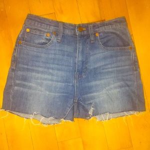 High-Rise Slim Boyjean Shorts
